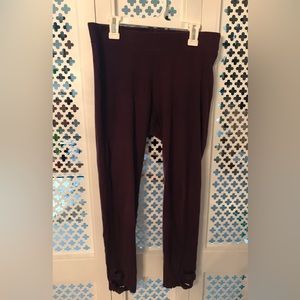 Burgundy leggings with bow details on the ankles from Old Navy